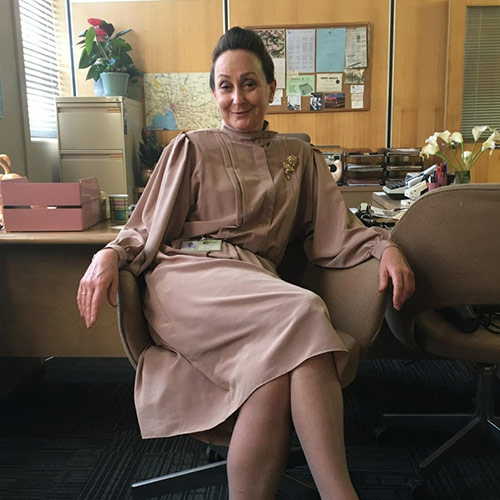 caroline-lee-the-newsreader-thumb